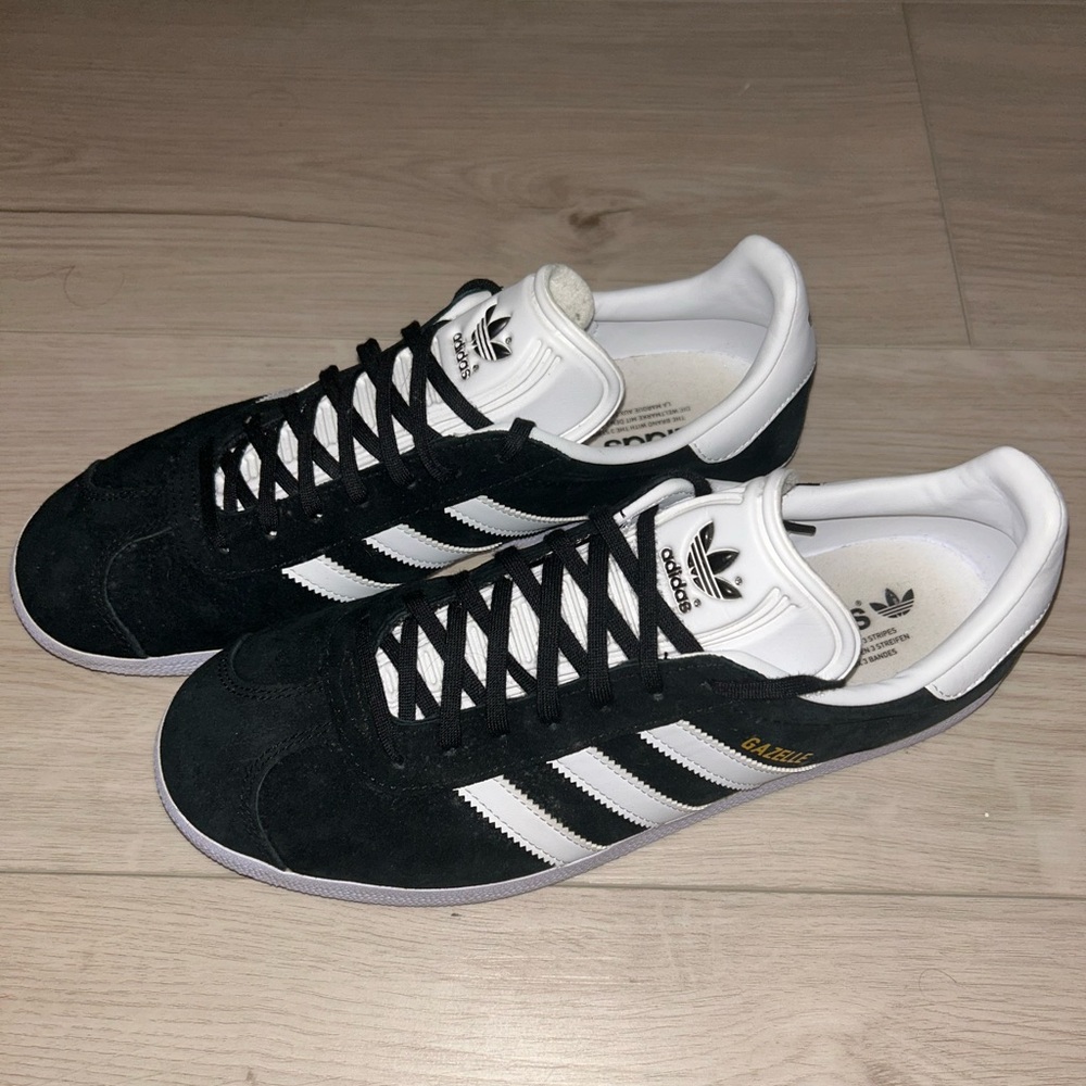 Adidas Classic Gazelle Black and White Shoes